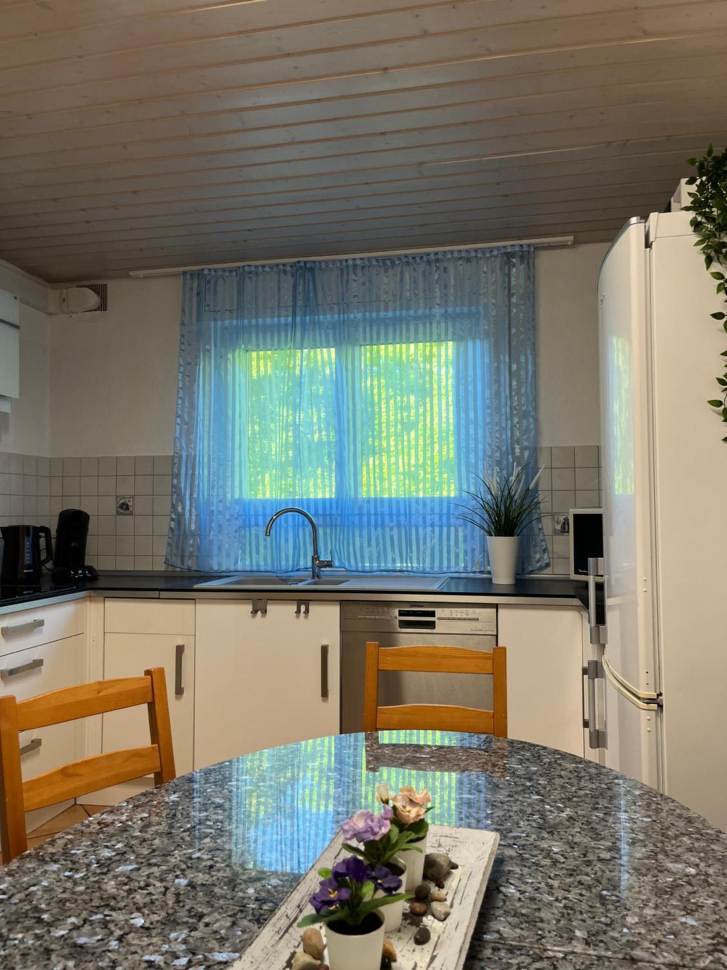 Familienfreundliches Ferienhaus Amara Mit Garten Und Terrasse - Friedrichshafen Am Bodensee Esterno foto