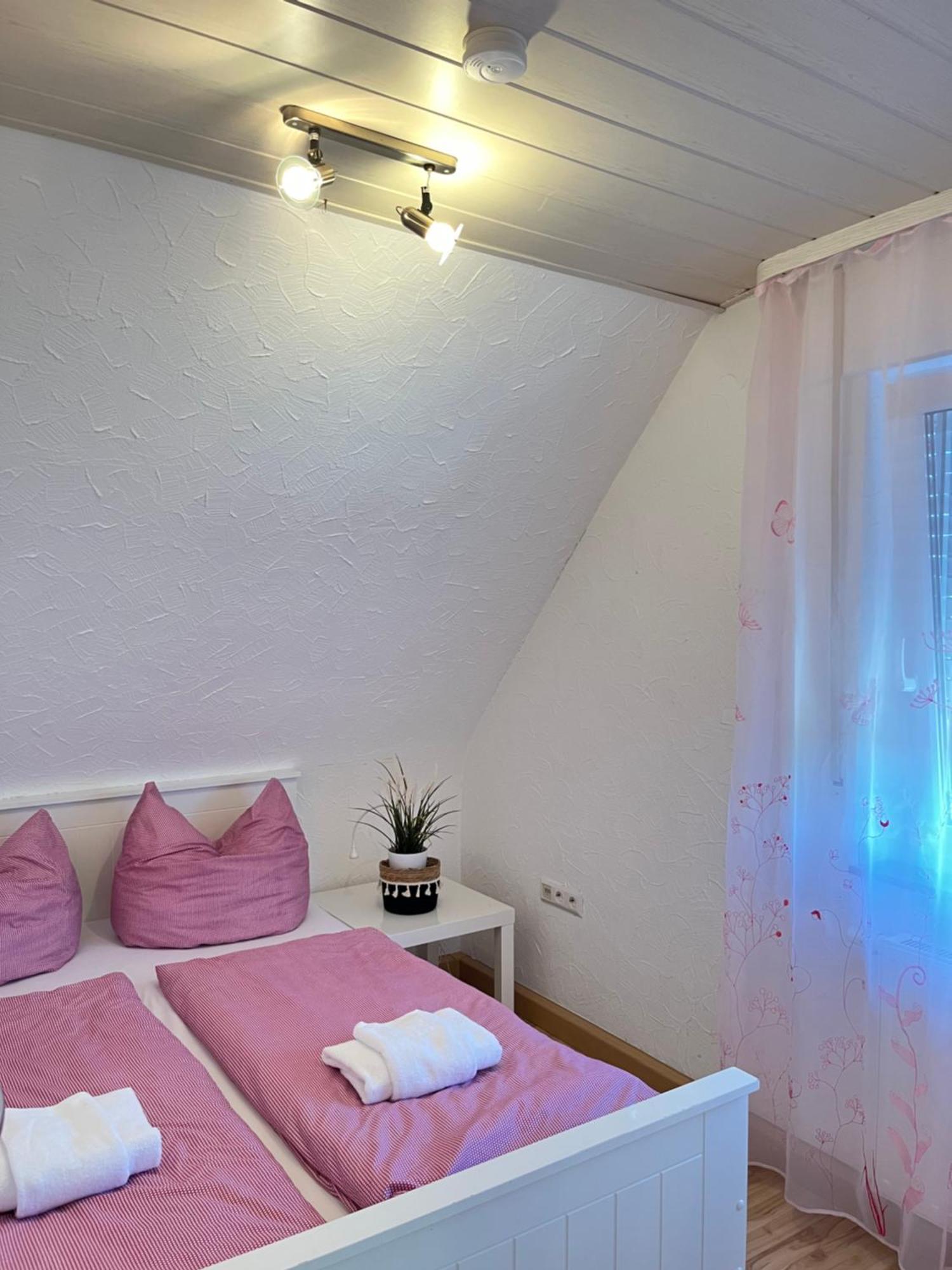 Familienfreundliches Ferienhaus Amara Mit Garten Und Terrasse - Friedrichshafen Am Bodensee Esterno foto
